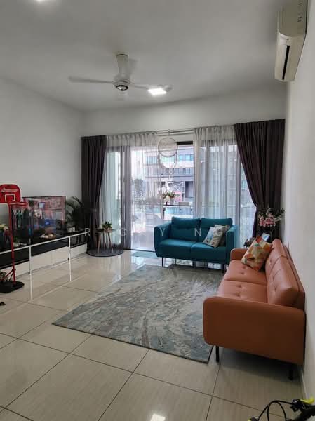 Servis Apartment untuk Disewa di The Elements - Ricky Ng - Living Room - PropertyGuru.com.my