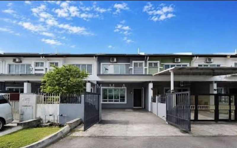 Rumah Teres 2 Tingkat untuk Disewa di Bandar Teknologi Kajang (Kajang) - Emma . - Exterior - PropertyGuru.com.my