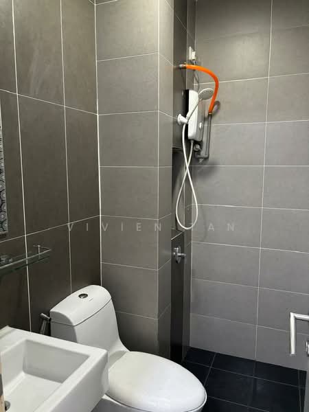 Service Residence for Rent at Skysuites @ Meldrum Hills - Vivien Tan - Bathroom - PropertyGuru.com.my