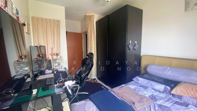 Condominium for Sale at Palm Spring @ Damansara - Noor Hidayah Mohamad Noor - Bedroom - PropertyGuru.com.my