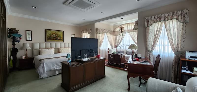 Rumah Banglo untuk Dijual di Damansara Heights (Kuala Lumpur) - Selina Chai - Master Bedroom - PropertyGuru.com.my