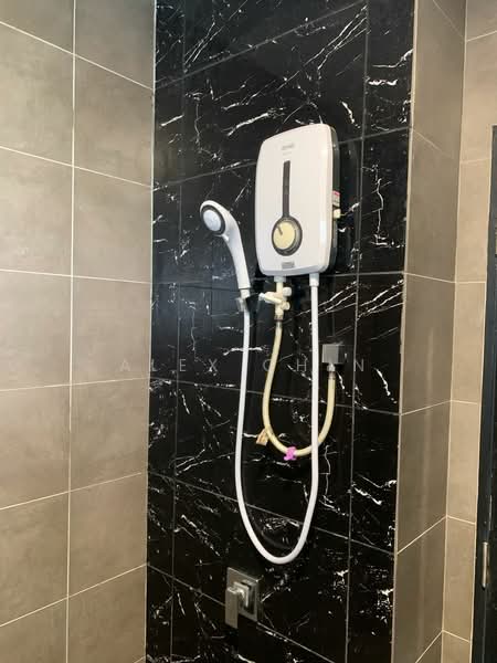 Kondominium untuk Disewa di The Havre Bukit Jalil - Alex Chin - Bathroom - PropertyGuru.com.my