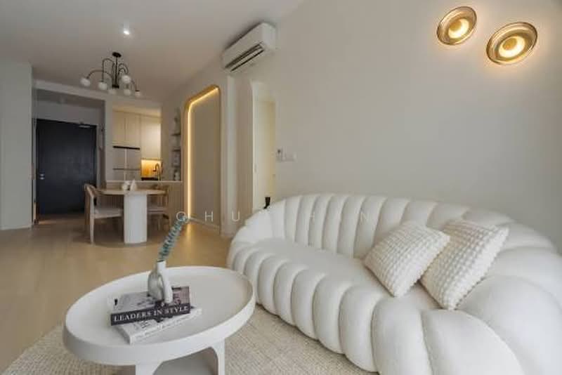 Servis Apartment untuk Dijual di Sunway Velocity TWO - Chun Han - Living Room - PropertyGuru.com.my