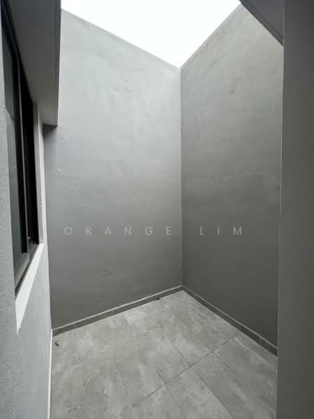 Terraced House for Sale in Taman Melawati (Ulu Kelang) - Orange Lim - Exterior - PropertyGuru.com.my