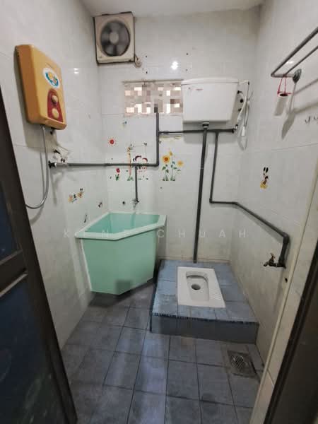 Rumah Teres 2 Tingkat untuk Dijual di Taman Tanjung Indah (Butterworth) - Kent Chuah - Bathroom - PropertyGuru.com.my