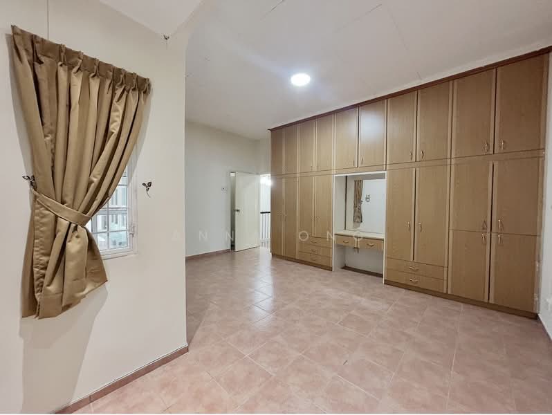 Semi-Detached House for Rent in Taman Desa Baru (Cheras) - Anna Ong - Bedroom - PropertyGuru.com.my