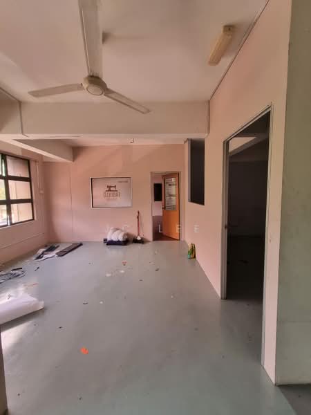 Kedai untuk Dijual di Batu Caves (Selangor) - JC Lee - Interior - PropertyGuru.com.my
