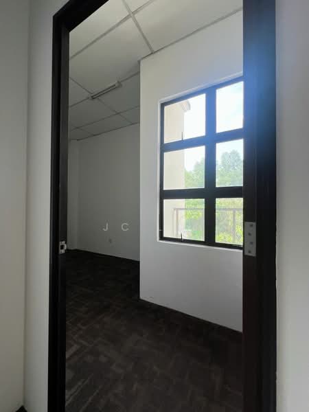 Kedai untuk Dijual di Batu Caves (Selangor) - JC Lee - Interior - PropertyGuru.com.my