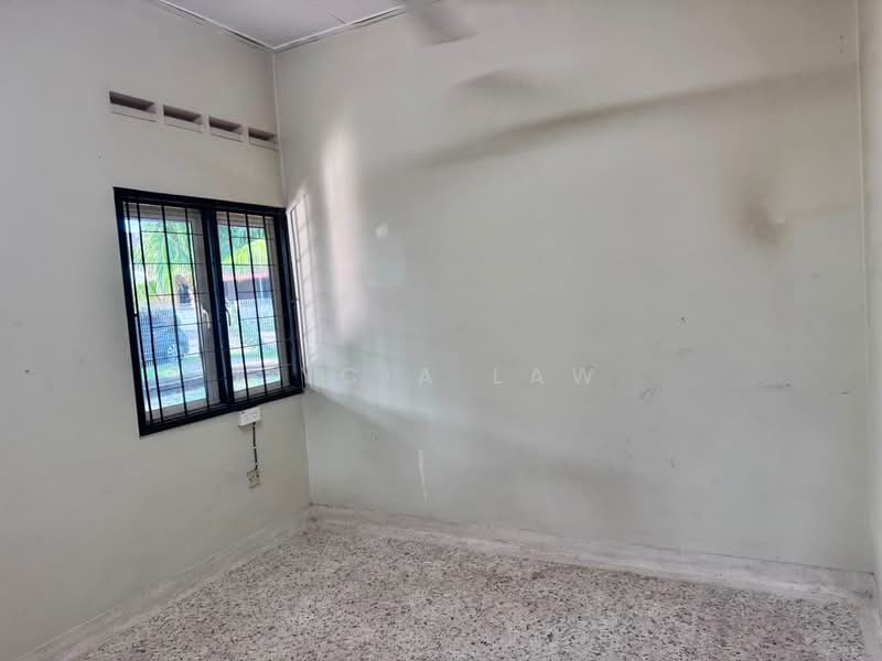 Rumah Teres 1-Tingkat untuk Dijual di Taman Daya (Johor Bahru) - Tycia Law - PropertyGuru.com.my