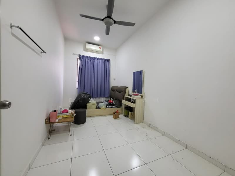 Rumah Teres 2 Tingkat untuk Dijual di Bandar Tasik Puteri (Rawang) - Elwin Mah - Bedroom - PropertyGuru.com.my