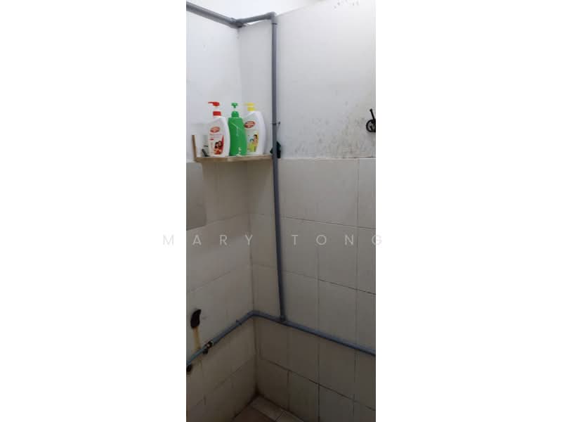 Rumah Flat untuk Dijual di Mutiara Fadason - Mary Tong - Bathroom - PropertyGuru.com.my