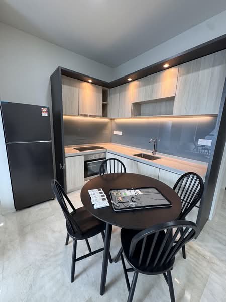 Servis Apartment untuk Disewa di 10 Stonor - Matt Tew - Kitchen - PropertyGuru.com.my