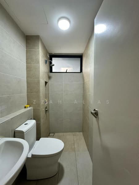 Service Residence for Sale at Setia City Residences - Izzah Alias - Bathroom - PropertyGuru.com.my