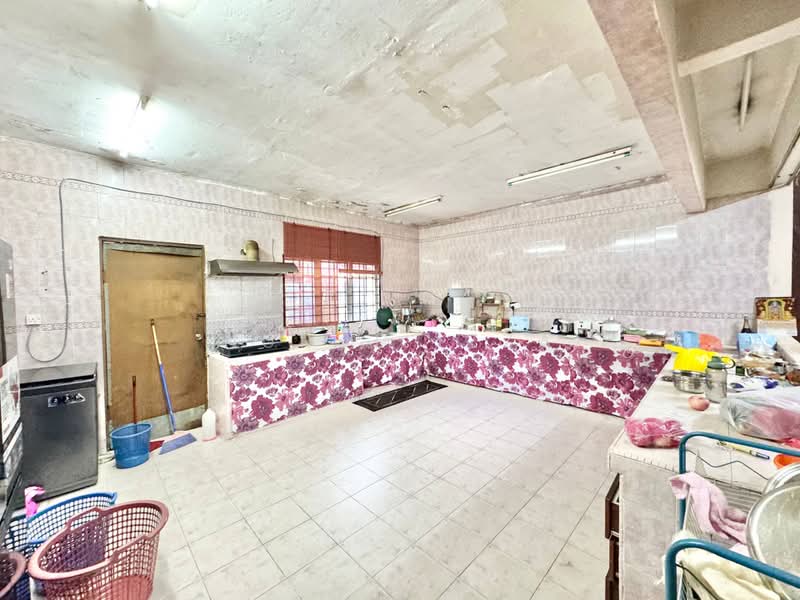 Rumah Teres 2 Tingkat untuk Dijual di Taman Medan (Petaling Jaya) - Nurul Izza - PropertyGuru.com.my