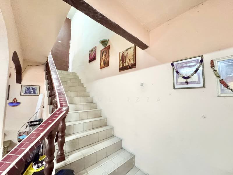 Rumah Teres 2 Tingkat untuk Dijual di Taman Medan (Petaling Jaya) - Nurul Izza - PropertyGuru.com.my