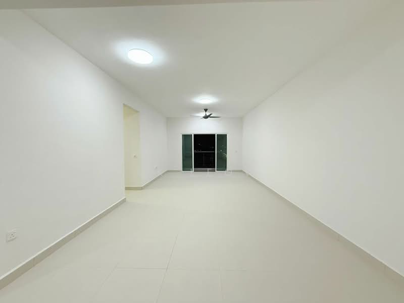 Apartment for Sale at Perling Heights Apartments - Ck Leow - Living Room - PropertyGuru.com.my