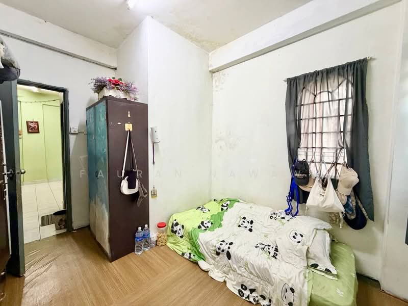 Apartment for Sale at Pangsapuri Seri Suria - Fauran Nawawi - PropertyGuru.com.my
