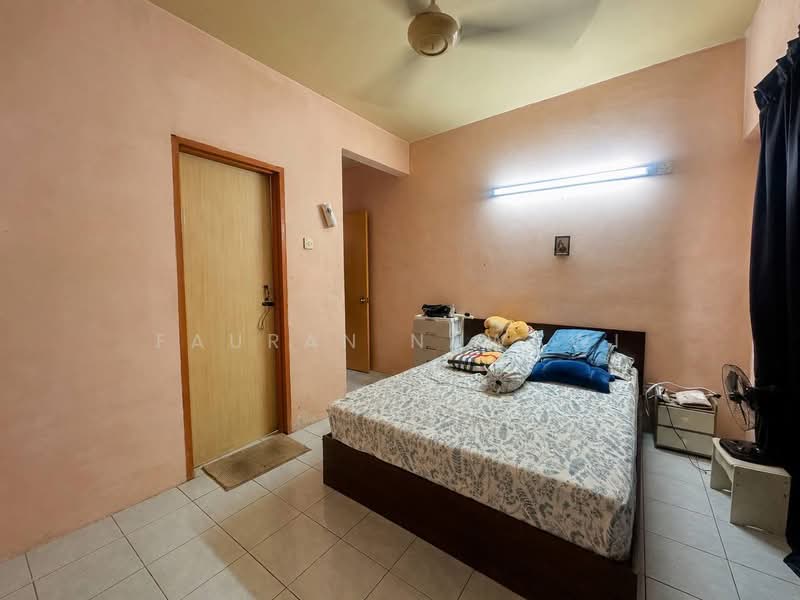 Pangsapuri untuk Dijual di Sri Ria Apartments - Fauran Nawawi - PropertyGuru.com.my