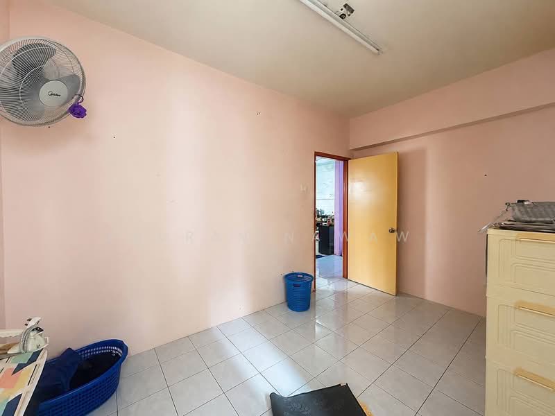 Pangsapuri untuk Dijual di Sri Ria Apartments - Fauran Nawawi - PropertyGuru.com.my