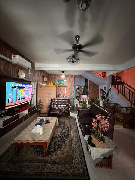 2-storey Terraced House for Sale in Bandar Putra (Kulai) - Zack Chow - Living Room - PropertyGuru.com.my