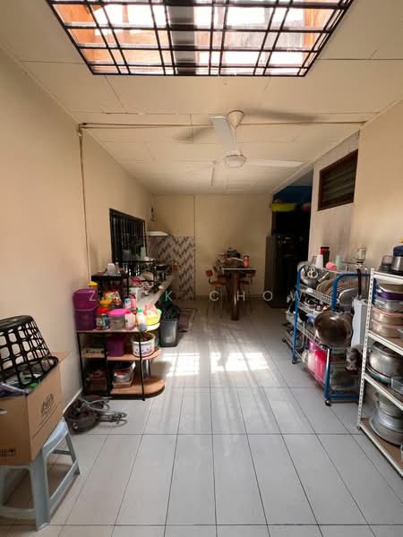 2-storey Terraced House for Sale in Bandar Putra (Kulai) - Zack Chow - Kitchen - PropertyGuru.com.my