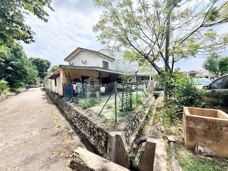 Rumah Teres 2 Tingkat untuk Dijual di Seksyen 19 (Shah Alam) - Fauran Nawawi - PropertyGuru.com.my