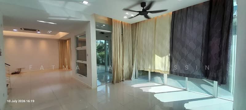 Semi-Detached House for Rent in Saujana Puchong (Puchong) - Fatma Hani Hussin - Living Room - PropertyGuru.com.my
