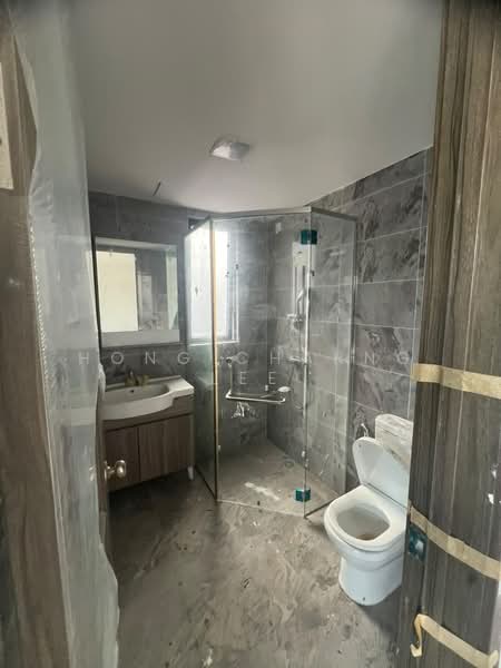 Twin Villa for Rent in Gelang Patah (Johor) - Hong Charng Lee - Bathroom - PropertyGuru.com.my