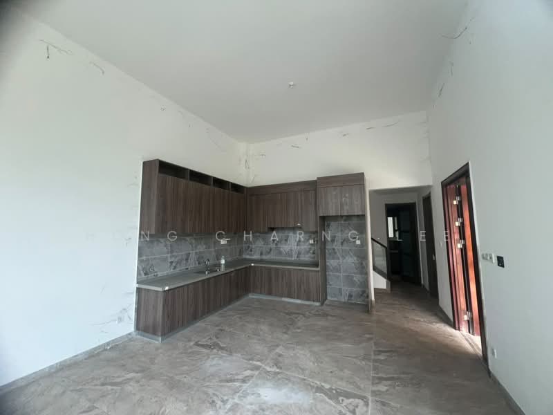 Twin Villa for Rent in Gelang Patah (Johor) - Hong Charng Lee - Kitchen - PropertyGuru.com.my