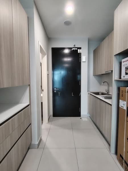 Servis Apartment untuk Disewa di Dorsett Waterfront Subang - Kent Lau - Entrance - PropertyGuru.com.my