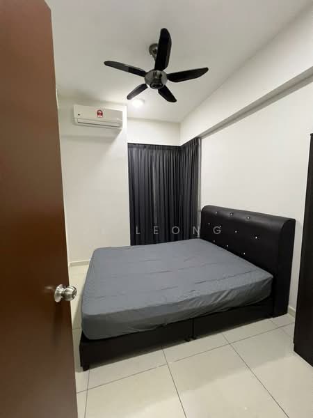 Service Residence for Sale at Savanna Executive Suite @ Southville City - JK Leong - Bedroom - PropertyGuru.com.my