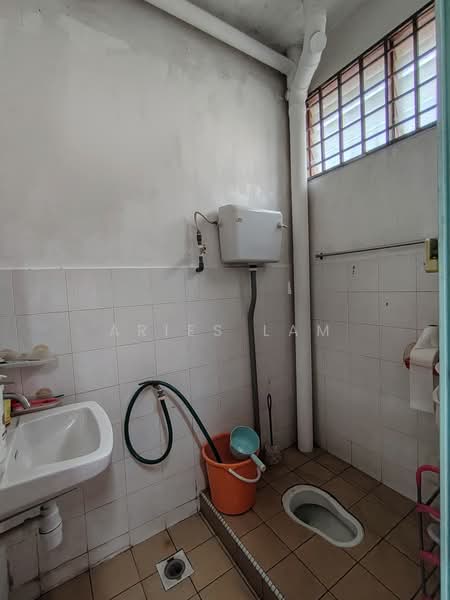Rumah Teres 2 Tingkat untuk Dijual di Taman Universiti (Skudai) - Aries Lam - PropertyGuru.com.my