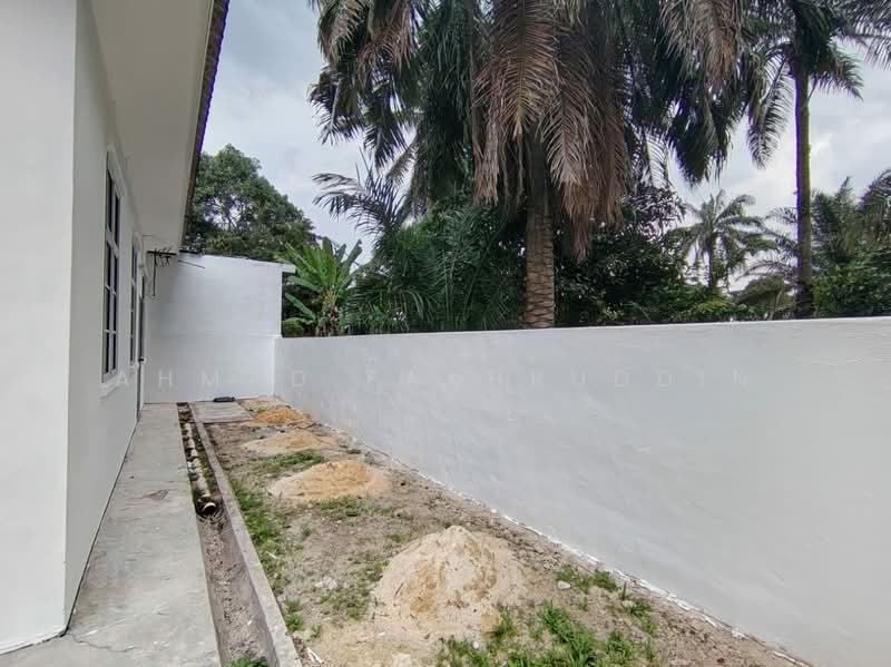 Semi-Detached House for Sale in Sri Lalang (Kluang) - Ahmad Fakhruddin - PropertyGuru.com.my