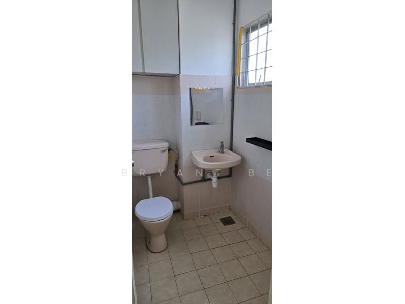Terraced House for Rent in Usj 12 (Subang Jaya) - Bryant Be - Bathroom - PropertyGuru.com.my