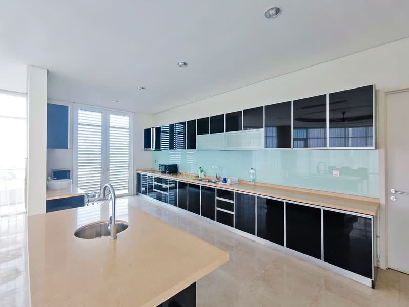 Kondominium untuk Disewa di 8 Gurney (The Shore Condominium) - Andrew Chong - Kitchen - PropertyGuru.com.my