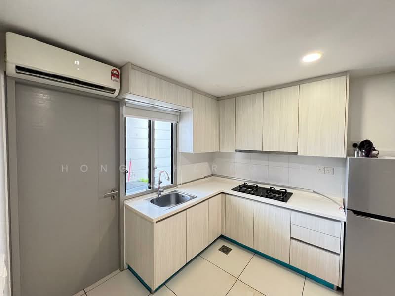 Service Residence for Rent at Residences @ 1 Tebrau - Hong Charng Lee - Kitchen - PropertyGuru.com.my
