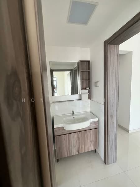 Pangsapuri untuk Disewa di Starview Bay @ Forest City - Hong Charng Lee - Bathroom - PropertyGuru.com.my
