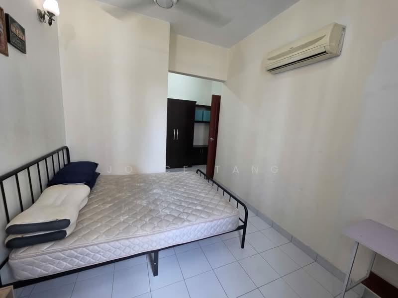 Service Residence for Sale at E-Tiara - Joyce Tang - Bedroom - PropertyGuru.com.my