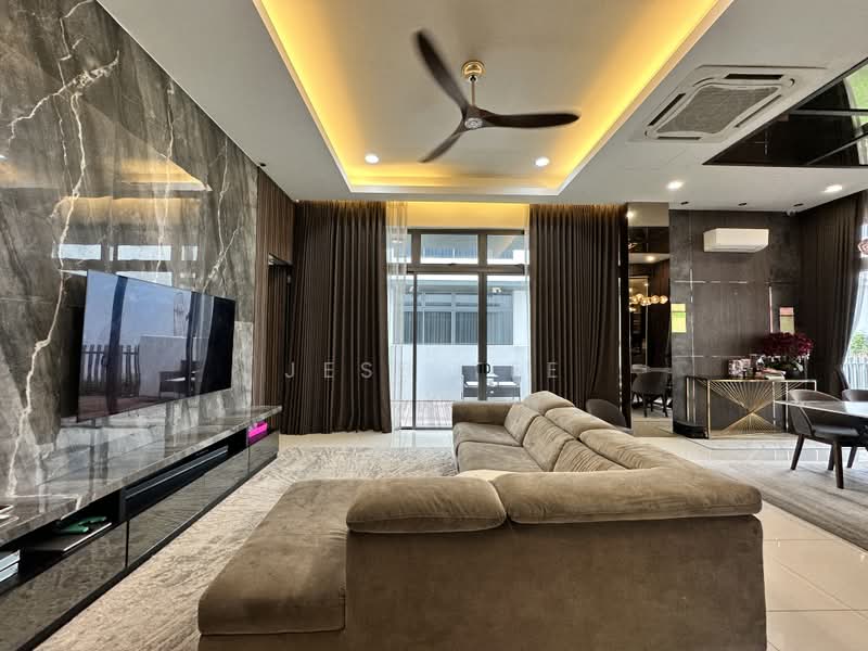 Semi-Detached House for Sale in Setia Alam (Selangor) - Jess Tee - Living Room - PropertyGuru.com.my