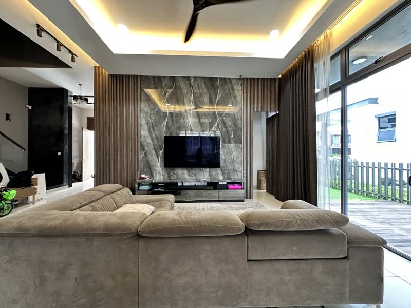 Semi-Detached House for Sale in Setia Alam (Selangor) - Jess Tee - Living Room - PropertyGuru.com.my