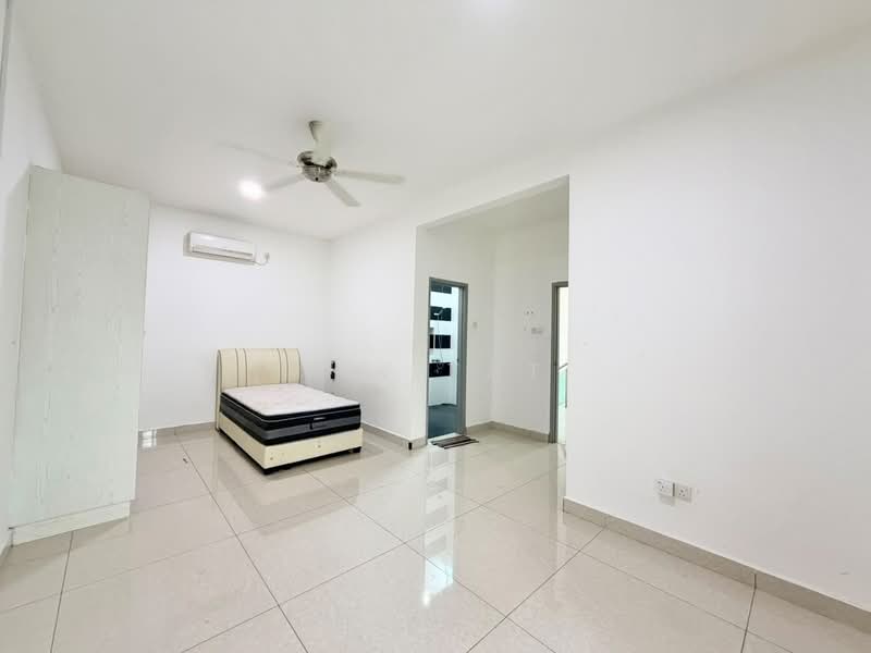 Cluster House for Sale in Taman Nusa Bestari (Iskandar Puteri (Nusajaya)) - Yik Tat - PropertyGuru.com.my
