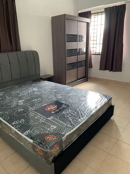 Apartment for Rent at Bayu Puteri 3 - Hong Charng Lee - Bedroom - PropertyGuru.com.my