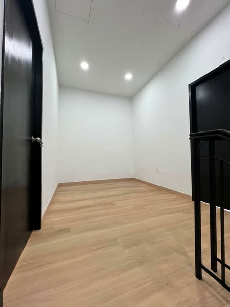 2-storey Terraced House for Sale in Taman Sri Putri (Kulai) - Melinda Ee - Interior - PropertyGuru.com.my