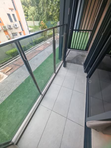 Servis Apartment untuk Dijual di Sunway Cochrane - Yee Seng Yeo - Balcony - PropertyGuru.com.my