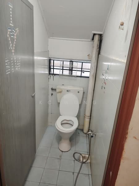 Rumah Teres 1.5 Tingkat untuk Dijual di Seksyen 7 (Kota Damansara) - KC Wong - Bathroom - PropertyGuru.com.my