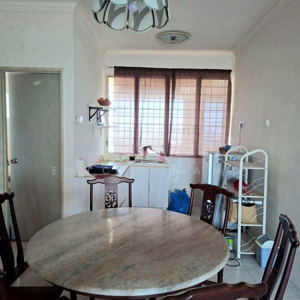 Condominium for Sale at N-Park Condominium - Eric Cheang - Dining Room - PropertyGuru.com.my