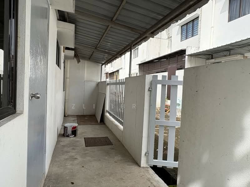 Rumah Teres 2 Tingkat untuk Dijual di Setia Ecohill (Semenyih) - Azli Ibrahim - Exterior - PropertyGuru.com.my