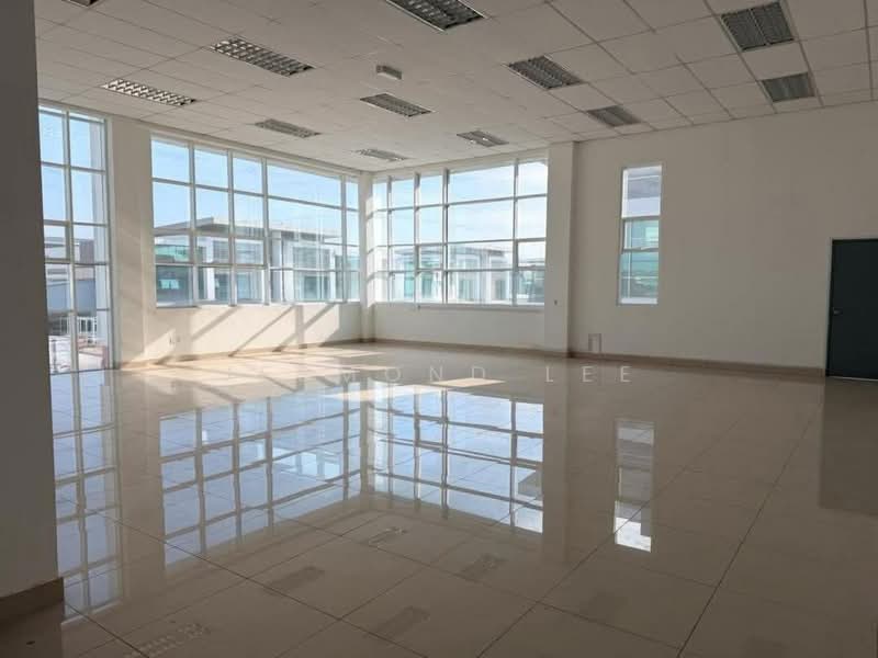 Kilang untuk Disewa di Taman Desa Cemerlang (Ulu Tiram) - Jesmond Lee - exterior - PropertyGuru.com.my
