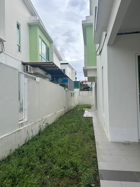 2-storey Terraced House for Sale in Bandar Sri Sendayan (Negeri Sembilan) - Ong Jia Hui - PropertyGuru.com.my