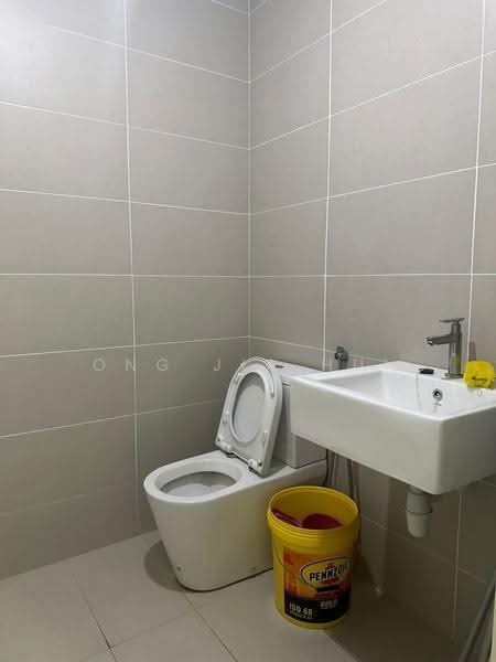 2-storey Terraced House for Sale in Bandar Sri Sendayan (Negeri Sembilan) - Ong Jia Hui - Bathroom - PropertyGuru.com.my